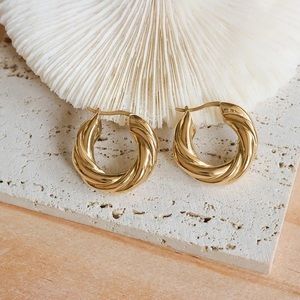 18k Gold plated hoop earrings